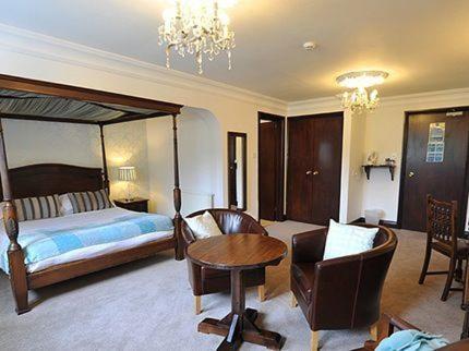 The New Inn Heckfield Quarto foto