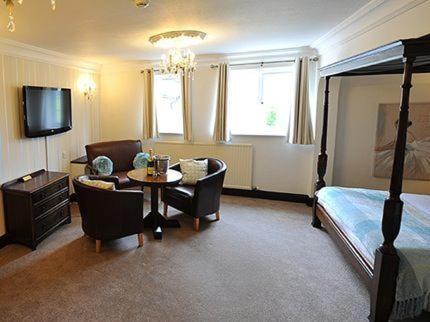 The New Inn Heckfield Quarto foto